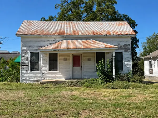 645 7th Street, Hempstead, TX 77445