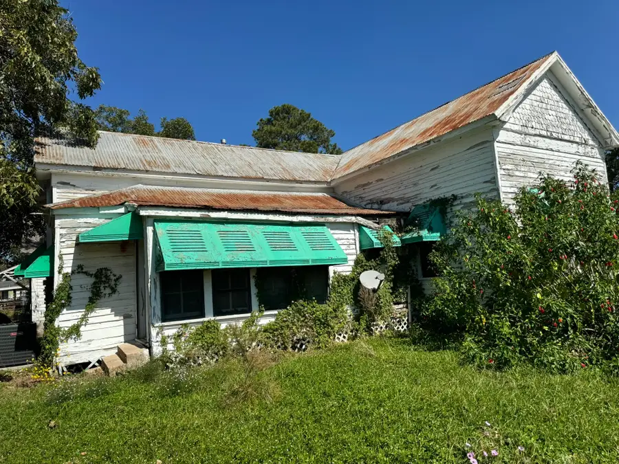 645 7th Street, Hempstead, TX 77445 - #3