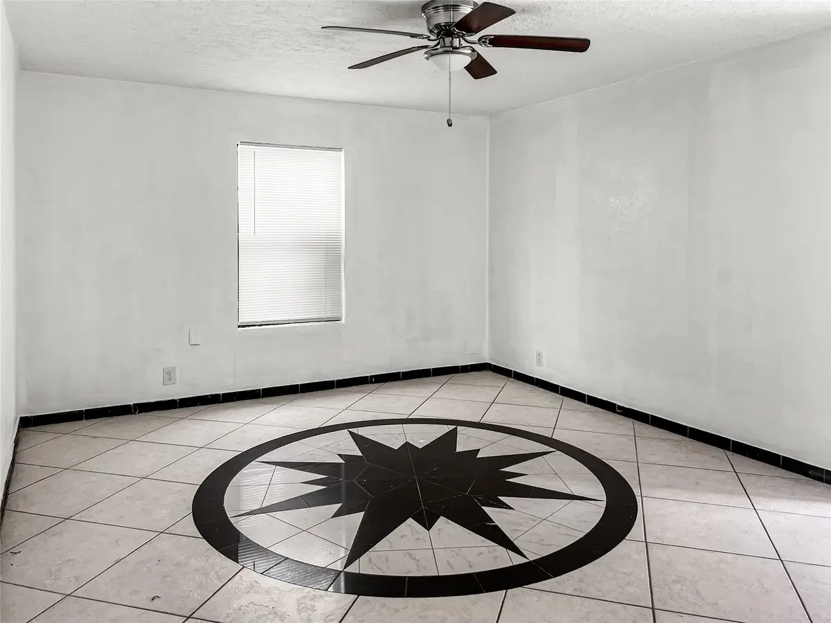 4803 Robertson Street, Houston, TX 77009 - #1