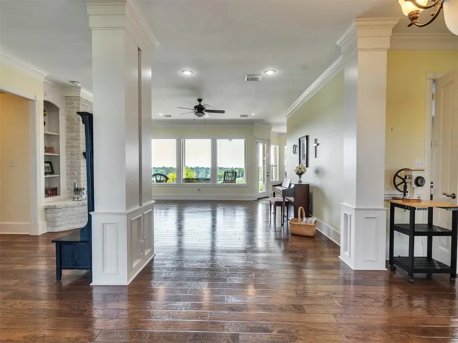 9265 Wren Lane, Bellville, TX 77418 - Image #3