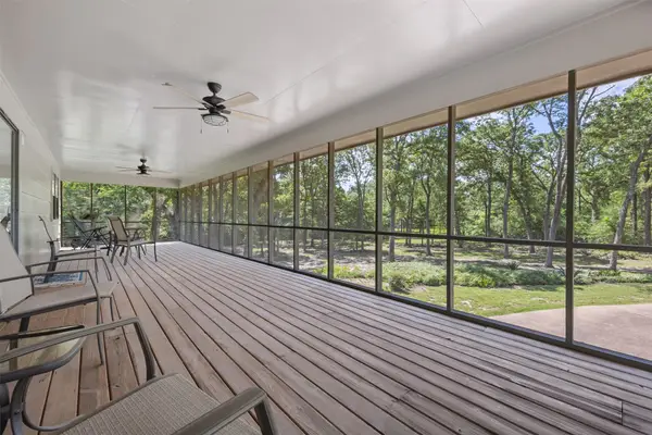 729 Center Hill Cemetery Road, Crockett, TX 75835