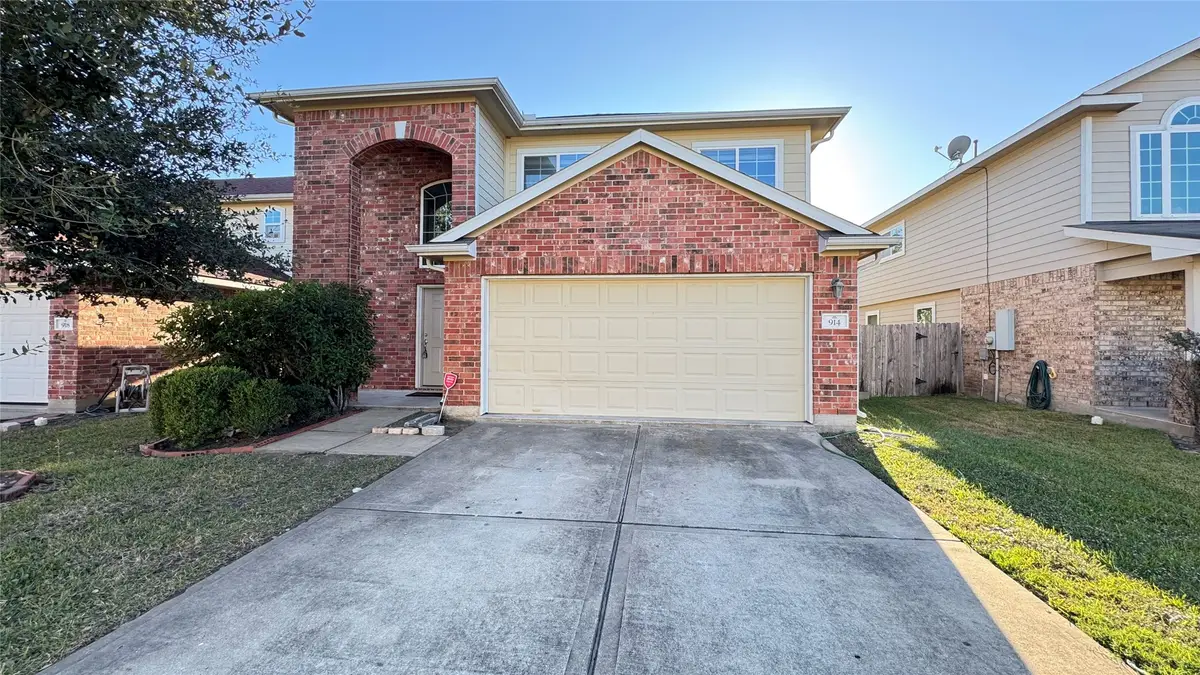 914 Crestmont Trail Drive, Missouri City, TX 77489 - Image #1