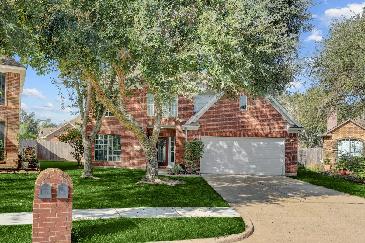 3302 S Bending Oaks Lane, Pearland, TX 77584 - #1