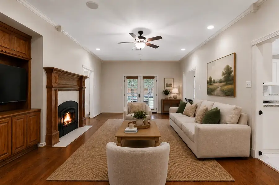 6204 London Circle, Bryan, TX 77802 - #3