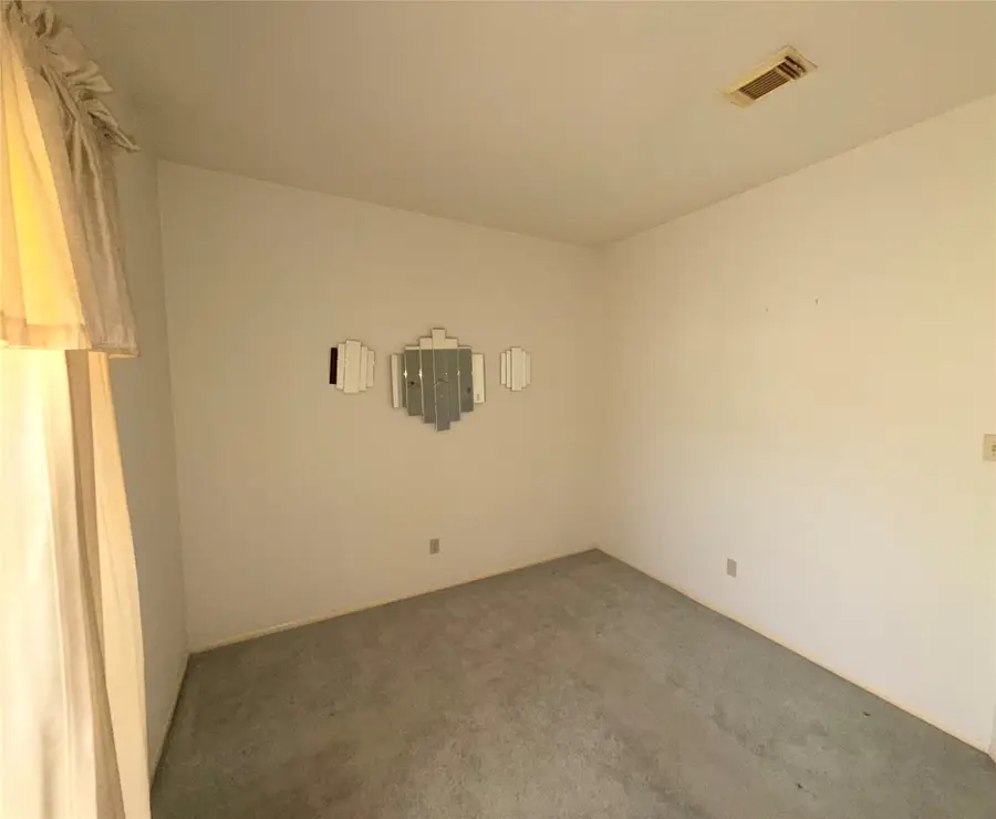 872 Granville Drive, Houston, TX 77091 - Image #3