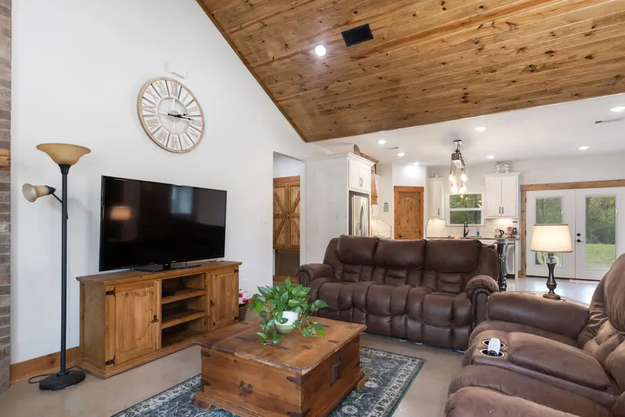 217 Laird Ln Lane, Apple Springs, TX 75926 - #3