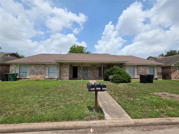 12738 Shannon Hills Drive, Houston, TX 77099