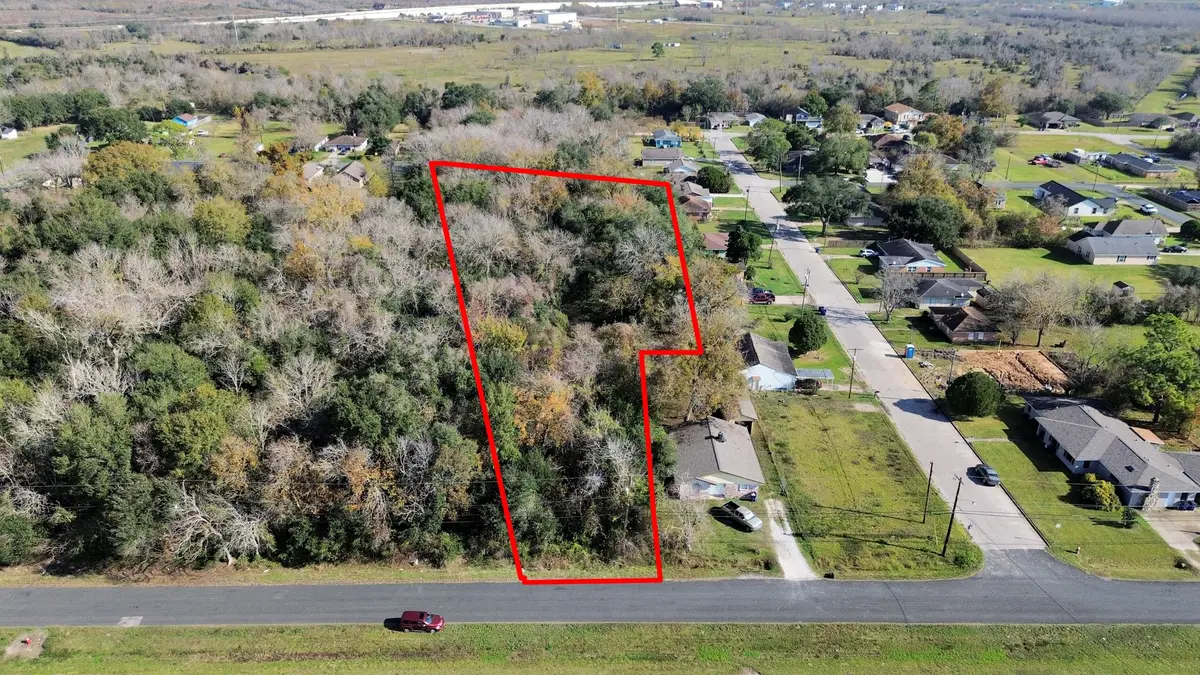 0 Oak St N, Texas City, TX 77590 - Image #1