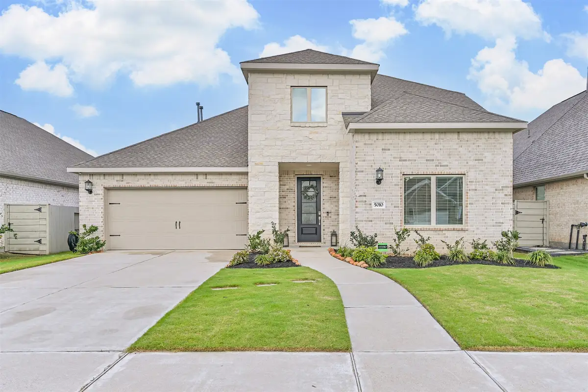 5010 Walnut Grove Lane, Manvel, TX 77578 - #1