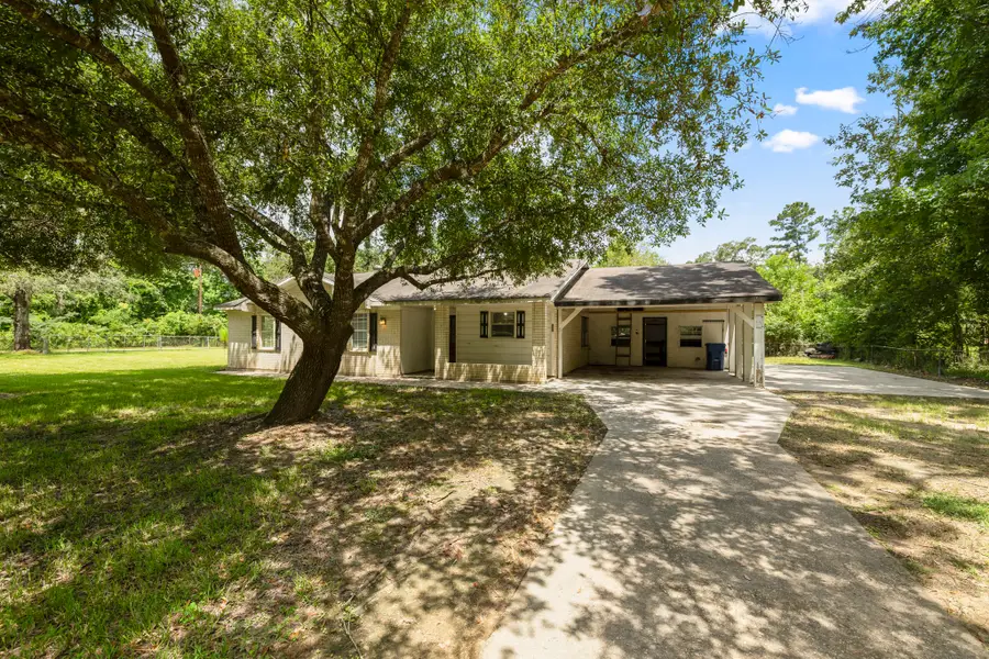 140 Friar Tuck Road, Shepherd, TX 77371 - Image #3