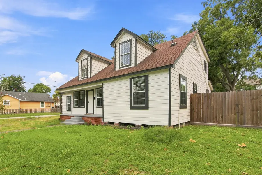 500 Ruth Street, Baytown, TX 77520 - #2