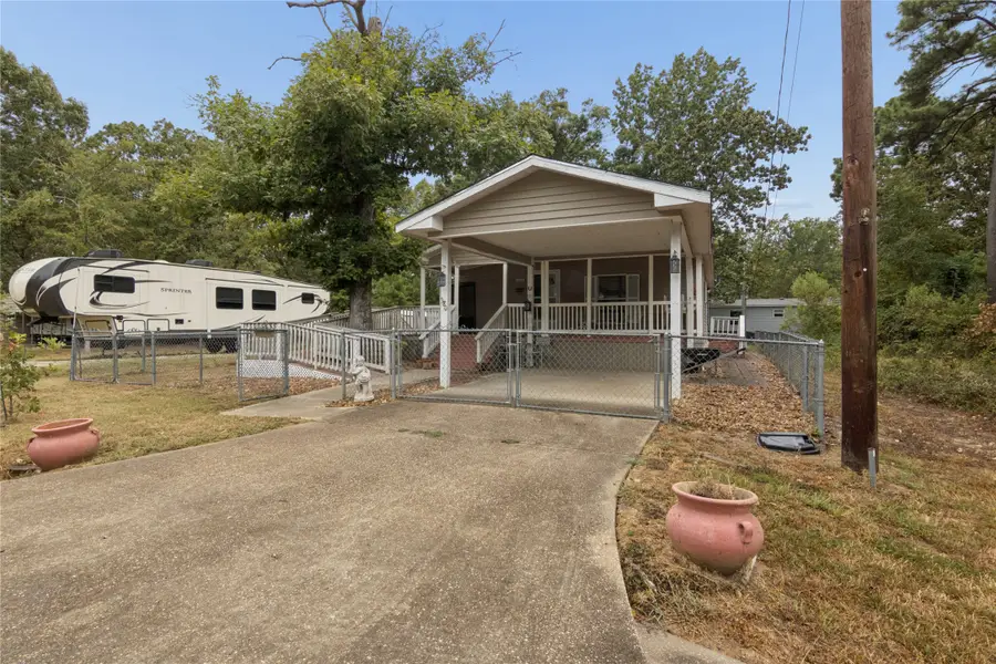 380 Antigua Drive, Point Blank, TX 77364 - #2