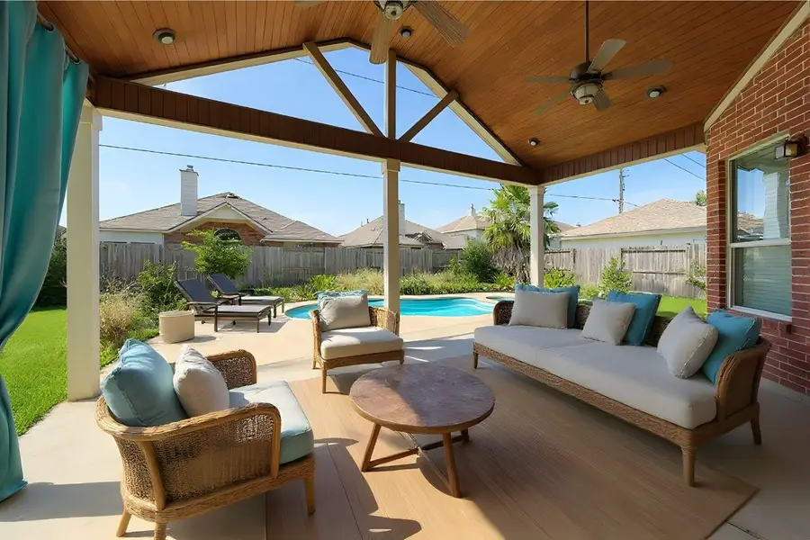 12802 Mossy Ledge Drive, Tomball, TX 77377 - Image #2