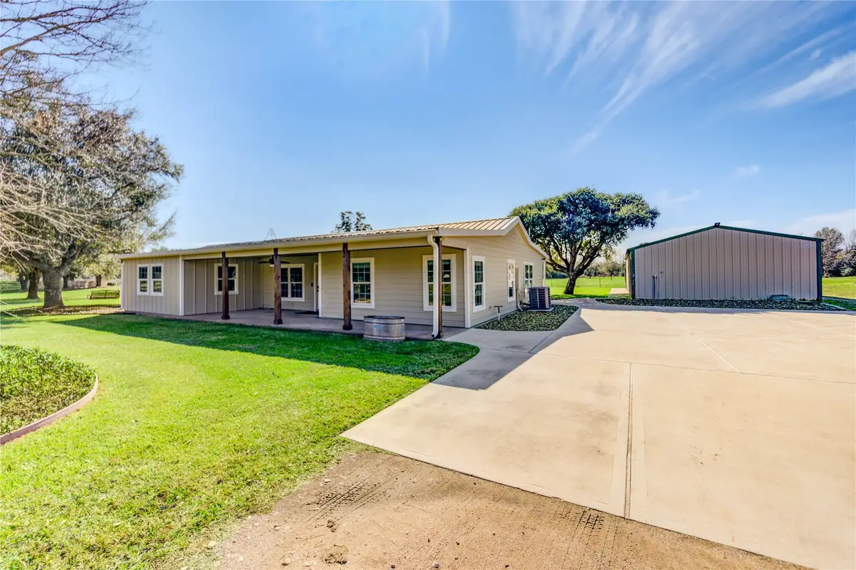 6910 S Mallard Drive, Fulshear, TX 77441 - Image #1