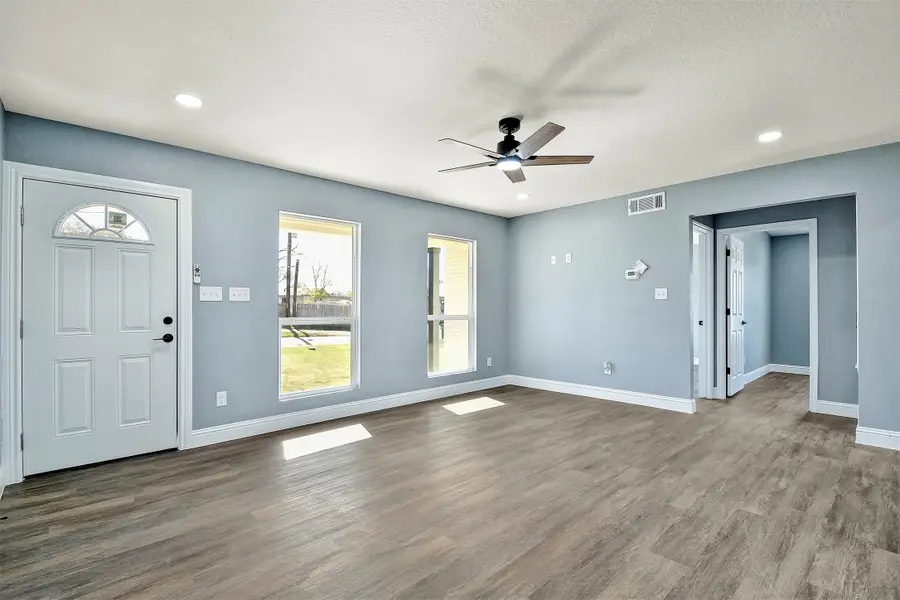 131 Imogene Drive, San Antonio, TX 78223 - Image #3