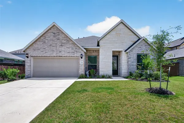 29014 Red Loop Drive, New Caney, TX 77357