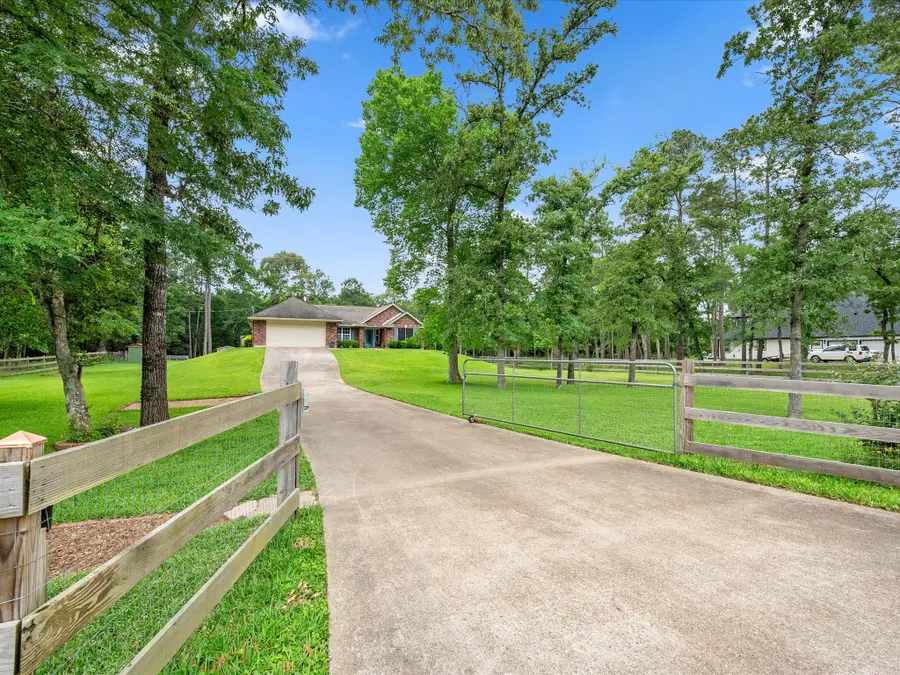 605 Pelican Street, Magnolia, TX 77355 - #3