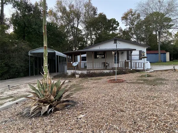 152 Woodpecker, Livingston, TX 77351