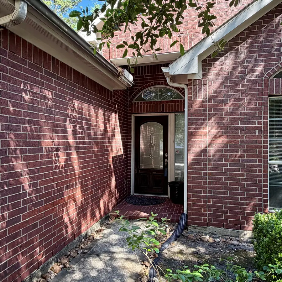18 Griffin Hill Court, The Woodlands, TX 77382 - #2