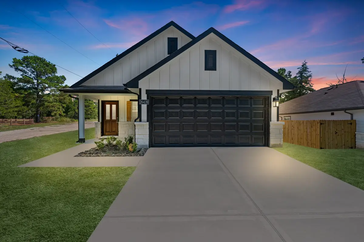 26439 Lakeshore Drive, Hempstead, TX 77445 - #1