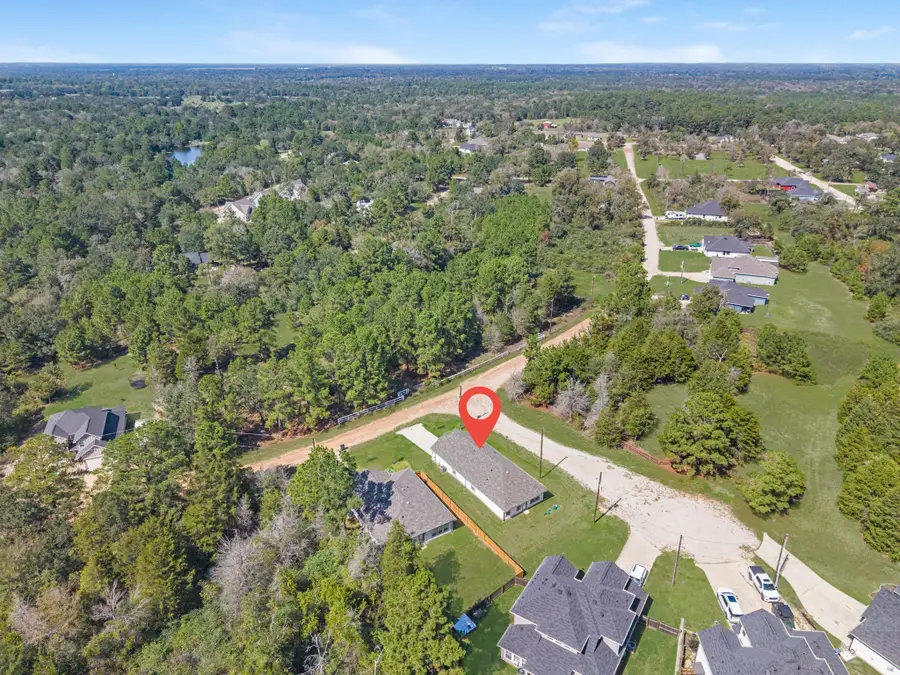 26439 Lakeshore Drive, Hempstead, TX 77445 - #2