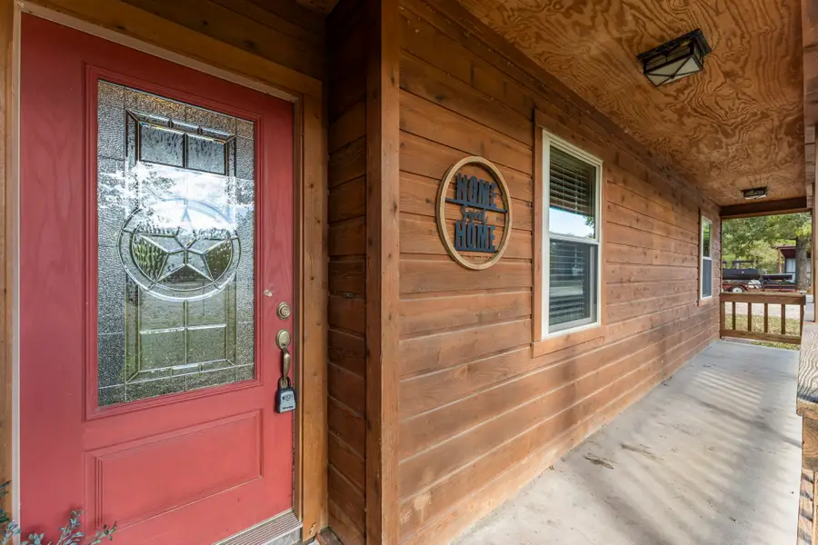 6 Pinedale Subdivision Road, Huntsville, TX 77320 - Image #3