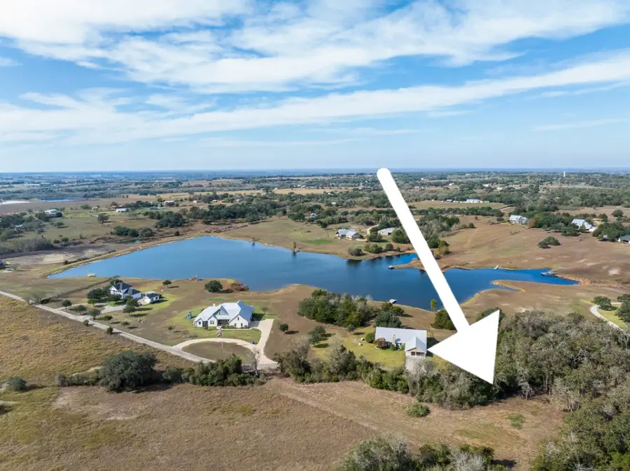 217 Timberlake Drive, La Grange, TX 78945 - Image #2