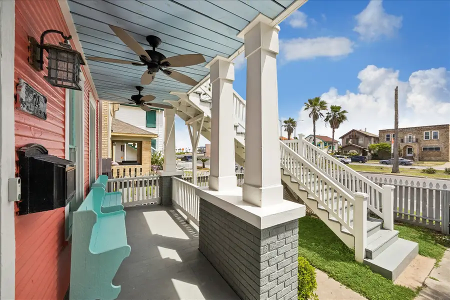 724 Broadway Street, Galveston, TX 77550 - #3
