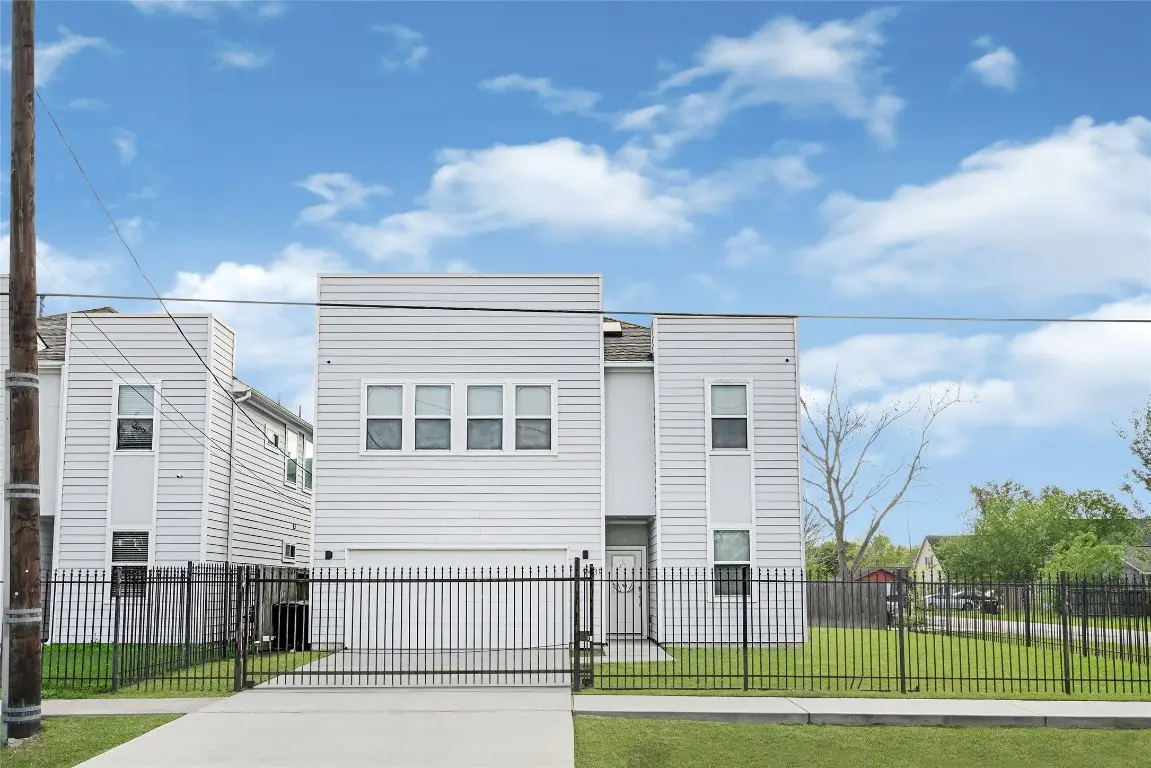 9431 Jutland Road, Houston, TX 77033 - #1