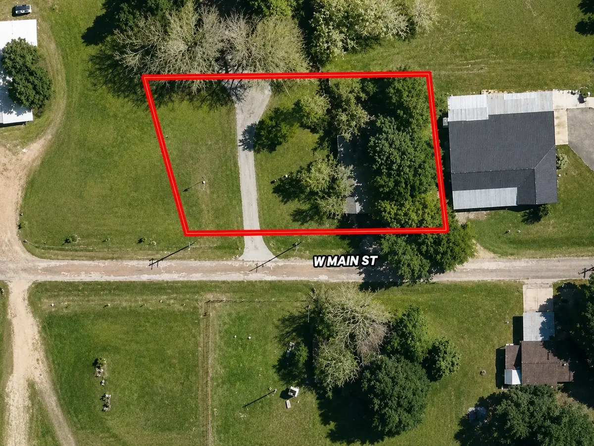 808 W Main Street, Eagle Lake, TX 77434 - #1