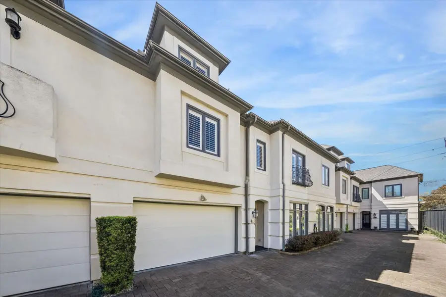 2426 Nantucket Drive #B, Houston, TX 77057 - #3