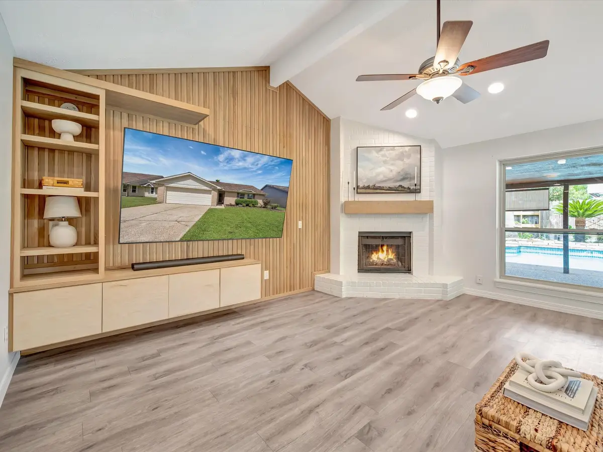109 Country Lane, League City, TX 77573 - #1