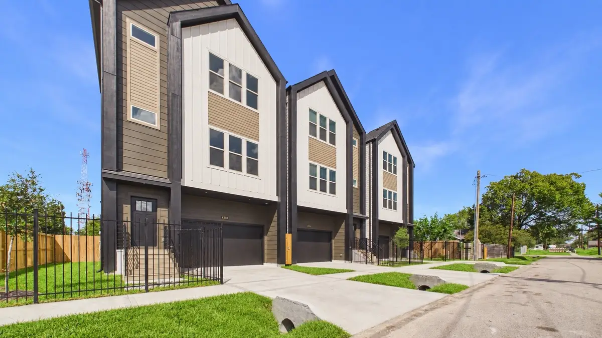 4203 Arlington Street, Houston, TX 77018 - #1