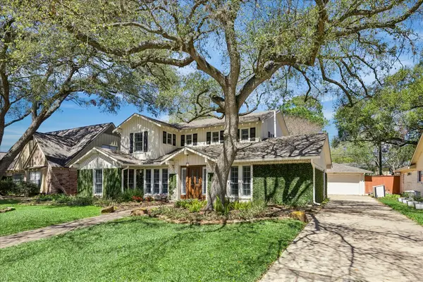 12522 Hazelwood Lane, Houston, TX 77077