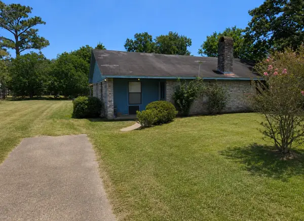 707 Willow Avenue, Cleveland, TX 77327