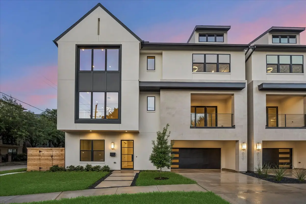 619 Bomar Avenue, Houston, TX 77006 - #1