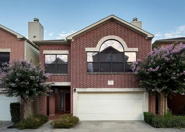 3570 Link Valley Drive, Houston, TX 77025