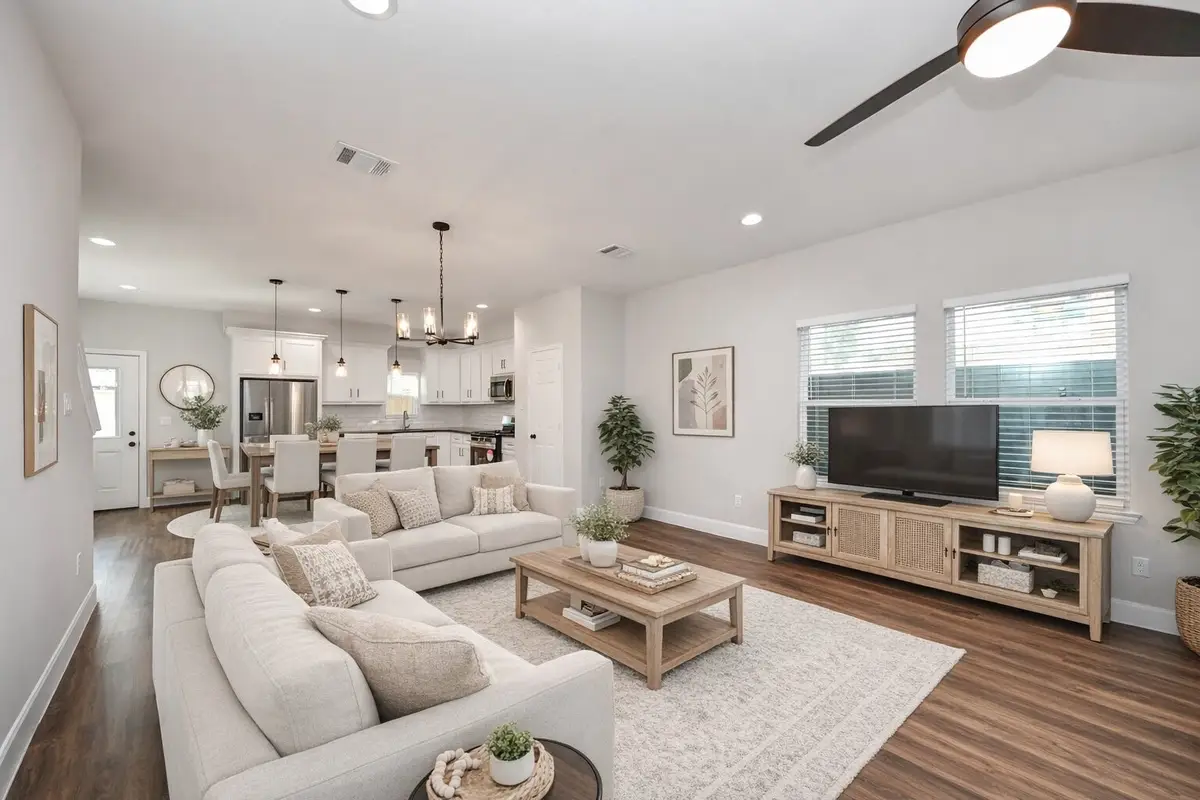 6910 J W Peavy Drive, Houston, TX 77011 - #1