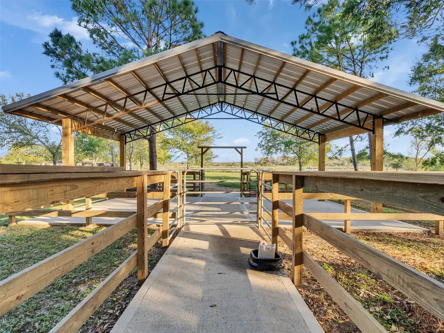 1010 Kilgore Road, Baytown, TX 77520 - Image #3