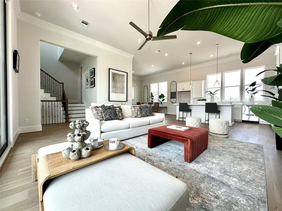 11057 Chatterton Drive, Houston, TX 77043 - #2