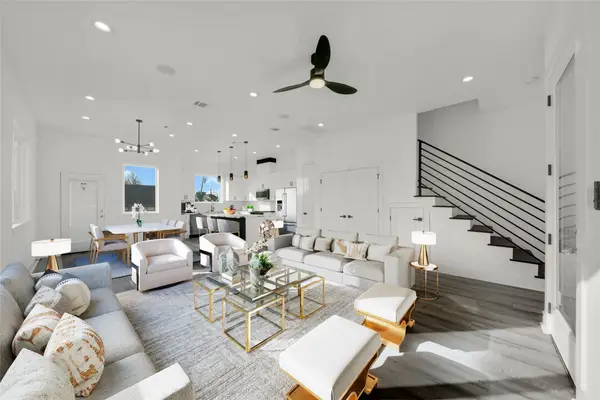 4406 Bond Street, Houston, TX 77026
