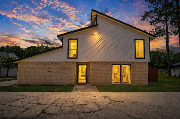 17823 S Cypress Villas Drive, Spring, TX 77379