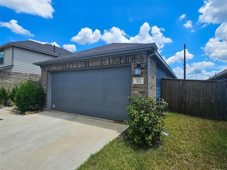 322 Pickwick Gardens Lane, Magnolia, TX 77354 - Image #3