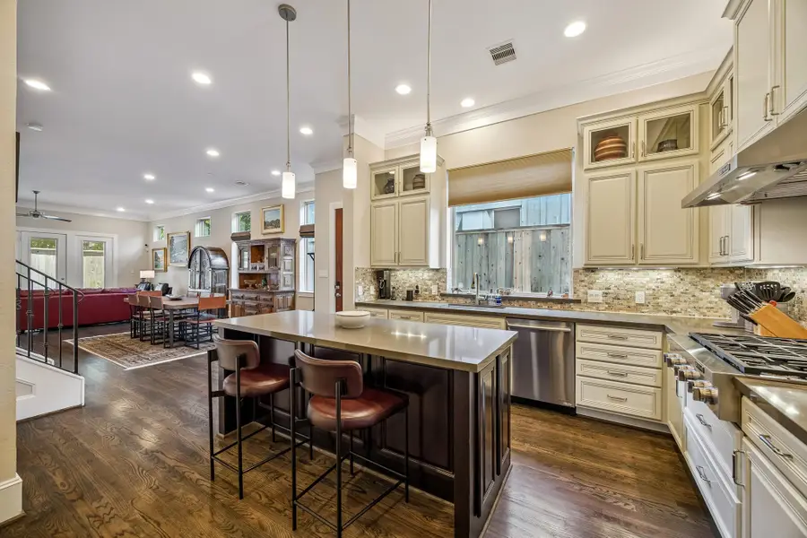 1206 Welch Street, Houston, TX 77006 - #3