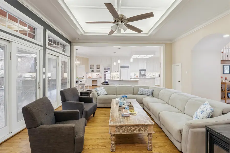 2318 Pinefield Lane, Houston, TX 77063 - #3