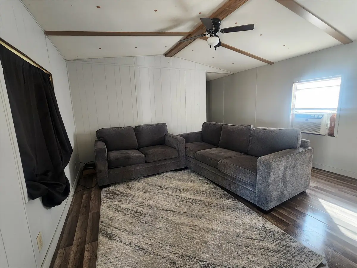 241 Presley Lane, Shepherd, TX 77371 - Image #1