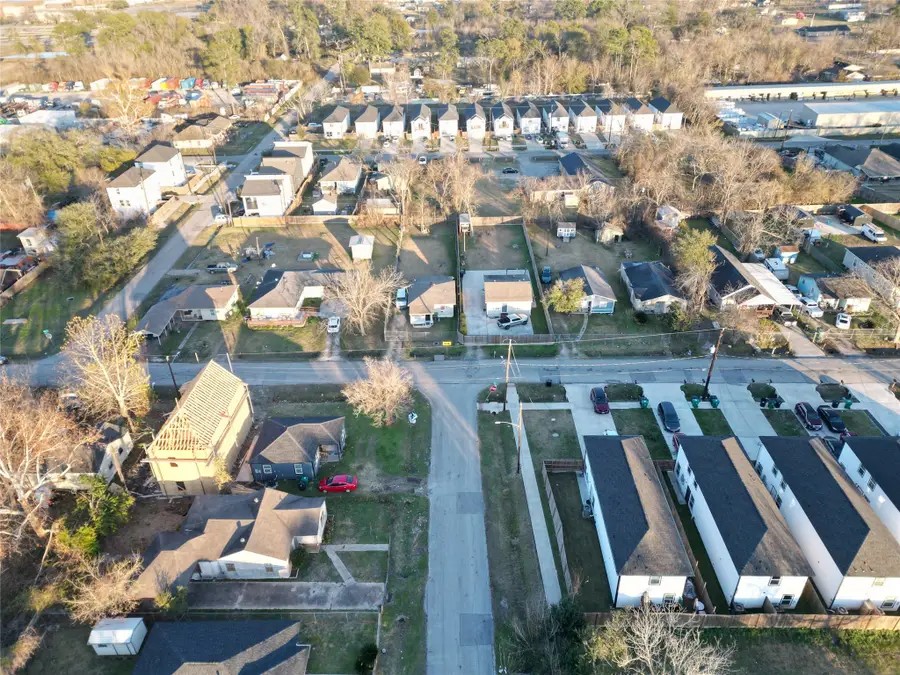 8107 Betty Boop Street, Houston, TX 77028 - Image #3