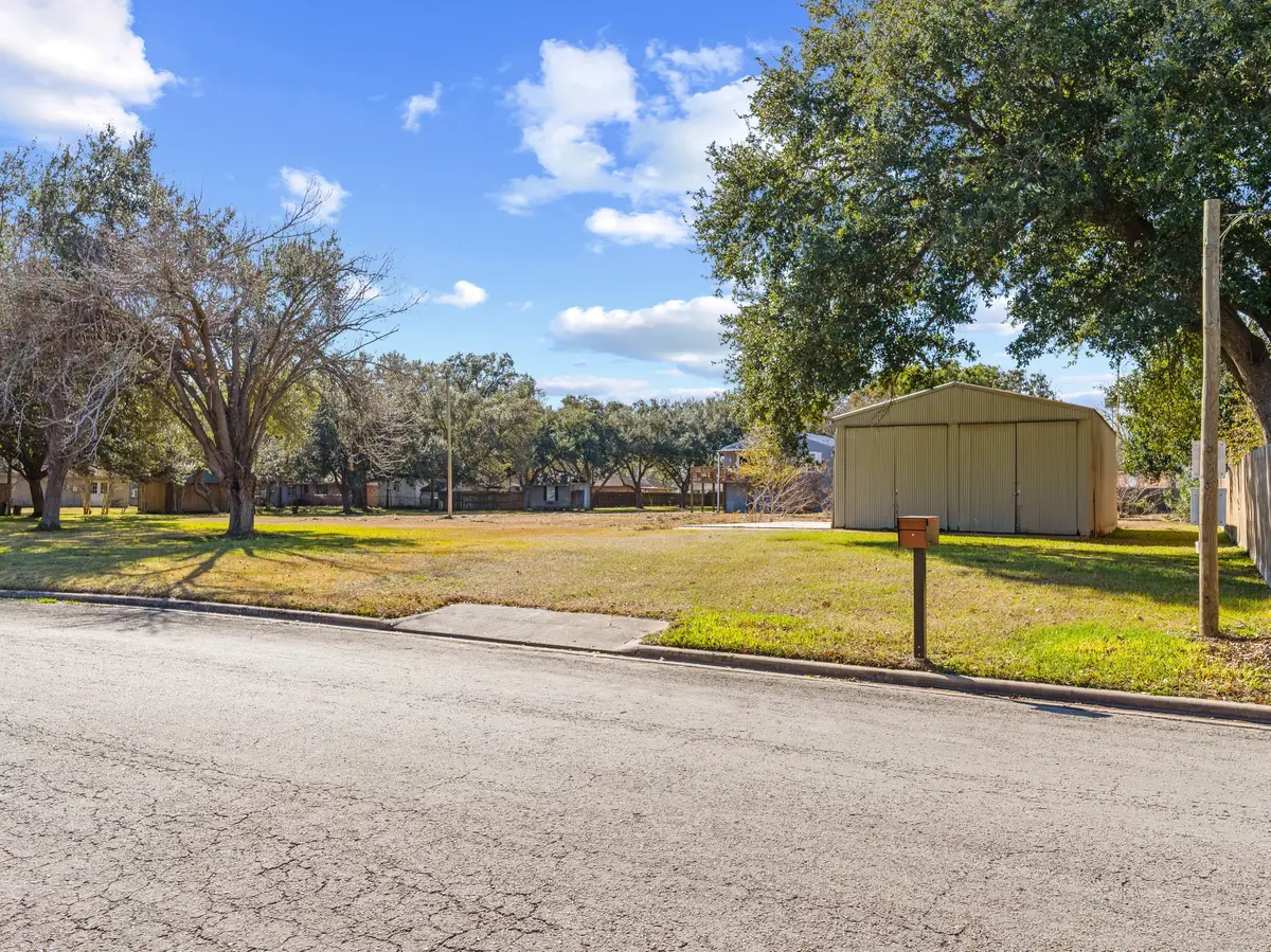 2306 Powell Street, Bay City, TX 77414 - #1