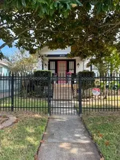 4713 Avenue R, Galveston, TX 77551 - #2
