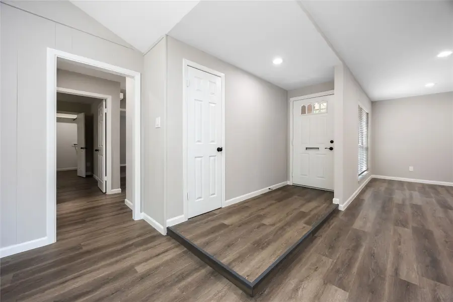 8826 Tanager Street, Houston, TX 77036 - Image #3